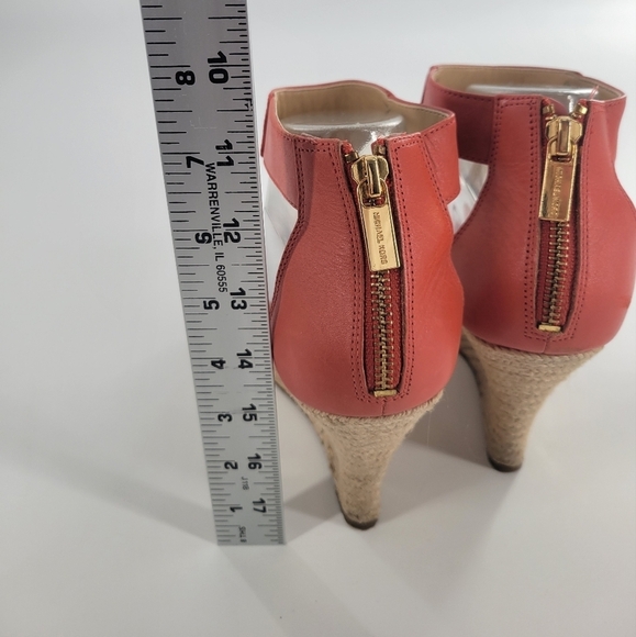 Michael Kors Coral Leather Wedge Sandals Size 8.5 - Picture 4 of 5
